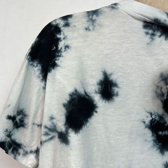 Splendid Tie dye black and white cropped t shirt with scrunchie NWT size medium - Picture 8 of 14